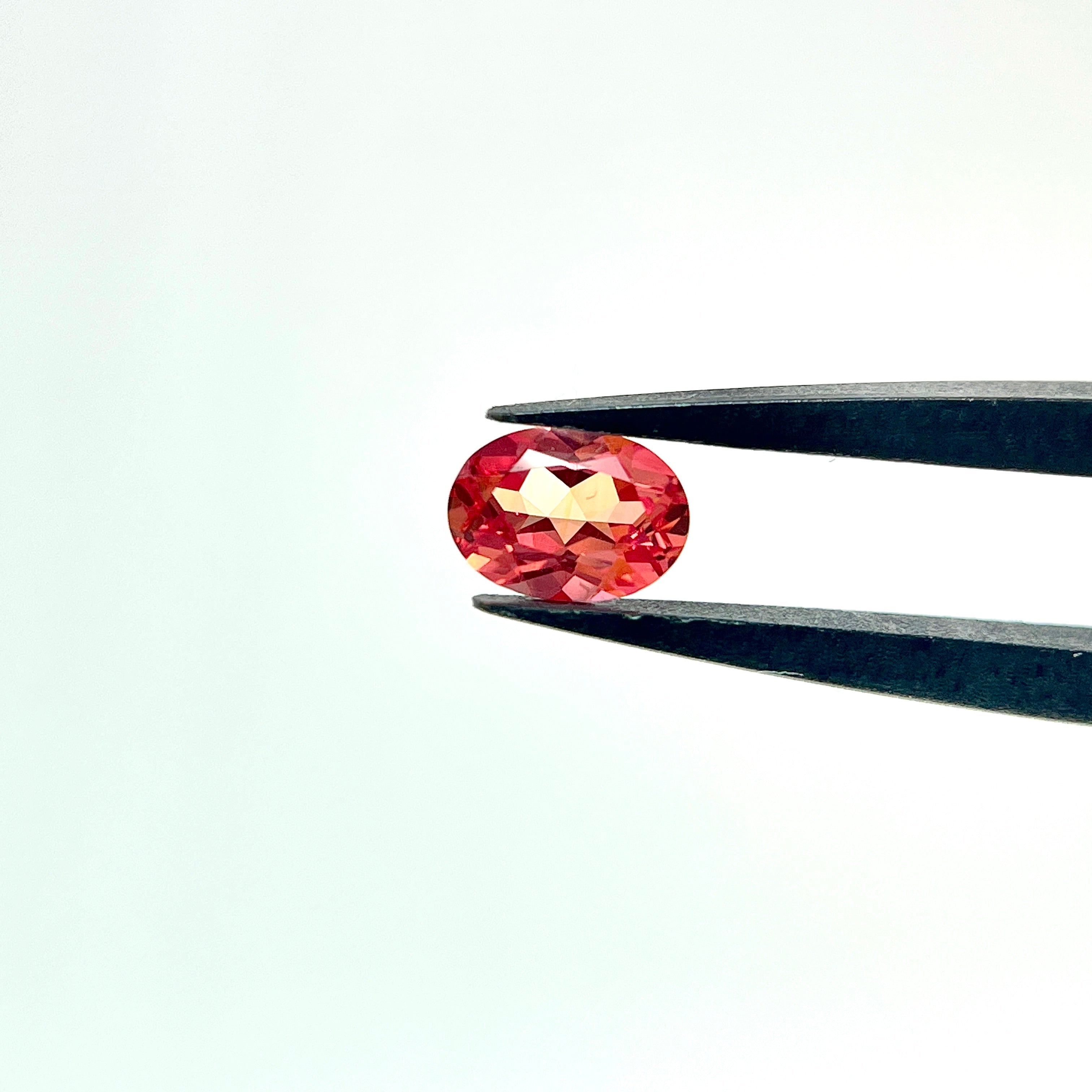 ~1ct Sunny Orange Czochralski Sapphire | Oval Cut | 5 × 7 mm | Gemdrop® Verified