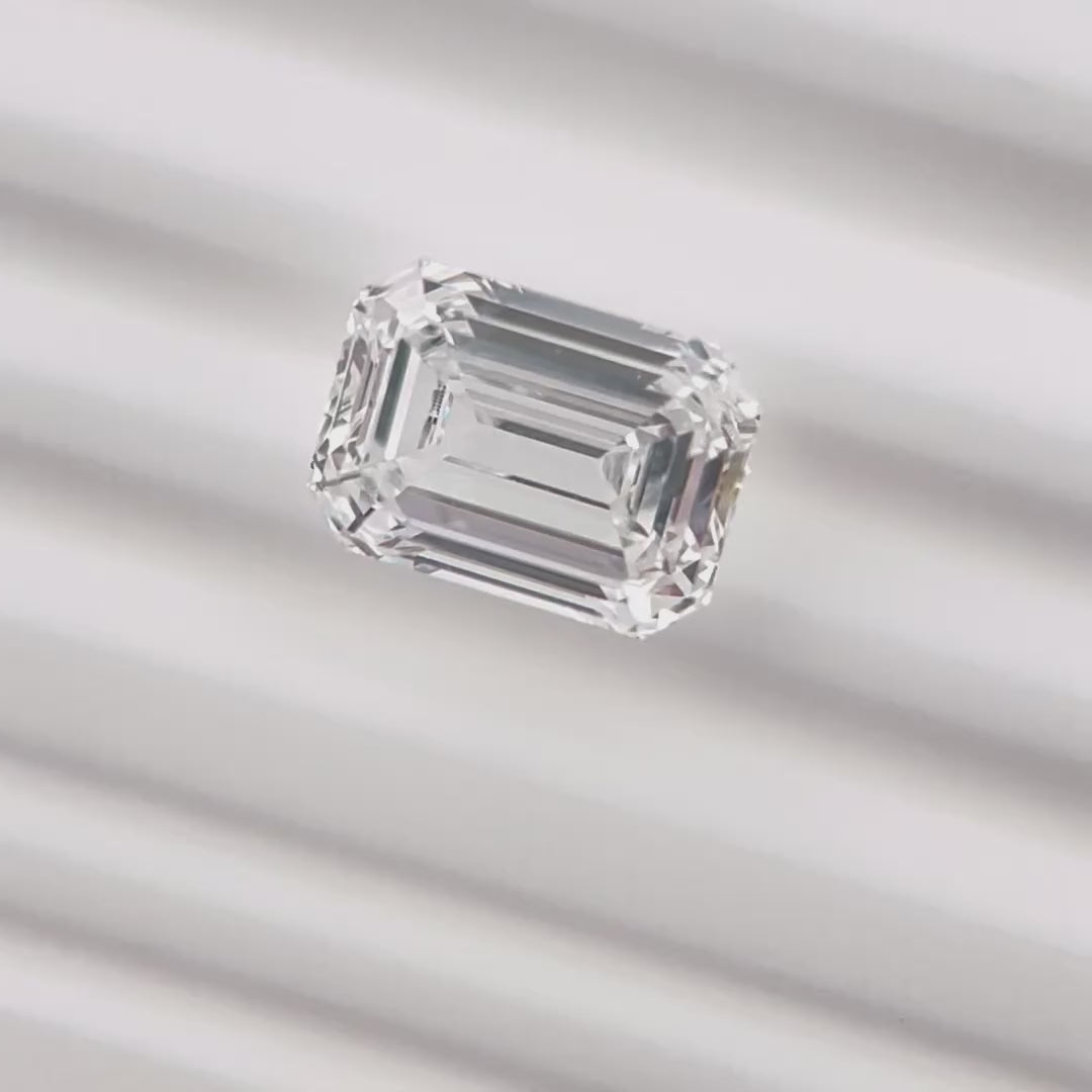 1.52ct Emerald Cut VS1 D HPHT Lab Diamond | IGI  Report | Excellent Polish & Excellent Symmetry | Gemdrop® Verified