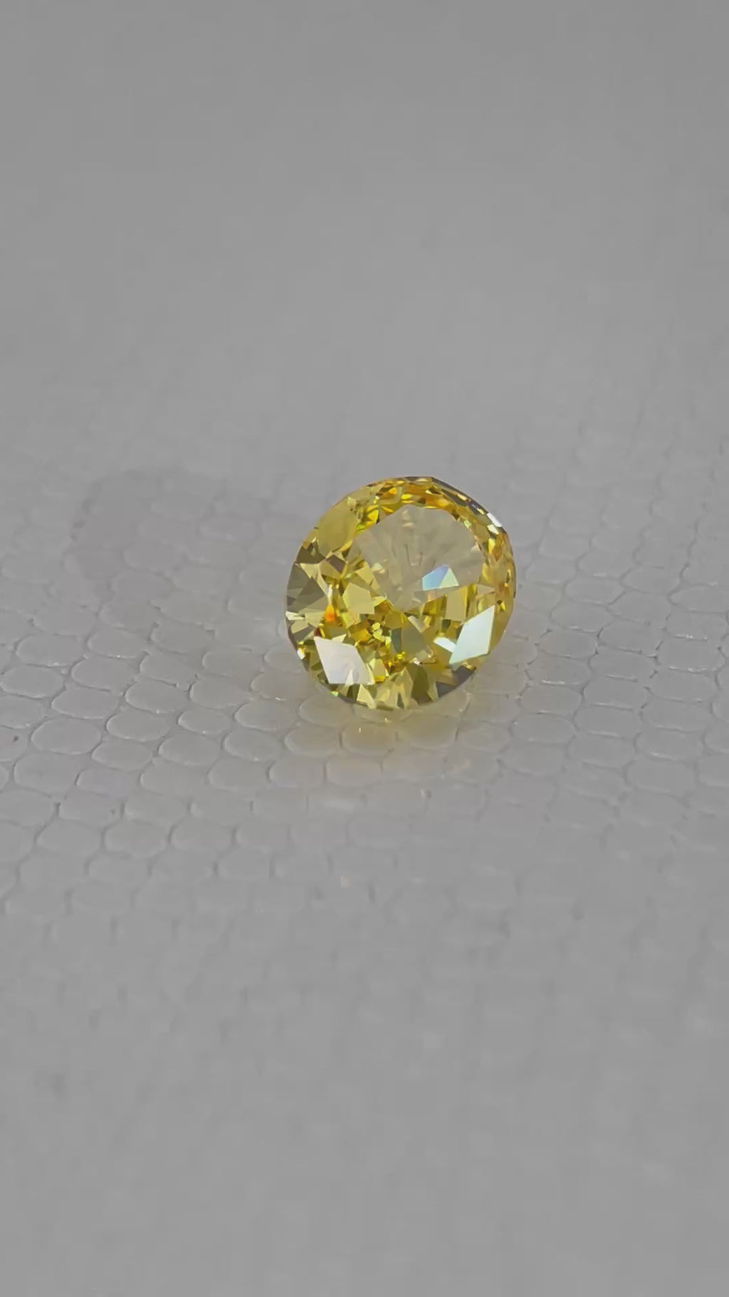 Ice Cut Cubic Zirconia – Honey Yellow Oval Cut 8x10 [6ct] & 7x9 mm [4.2ct]