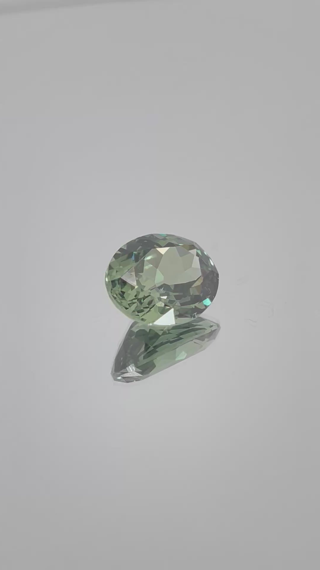 ~2.8ct Oval Cut Spinel 8x10 mm | Dark Green | Gemdrop® Verified
