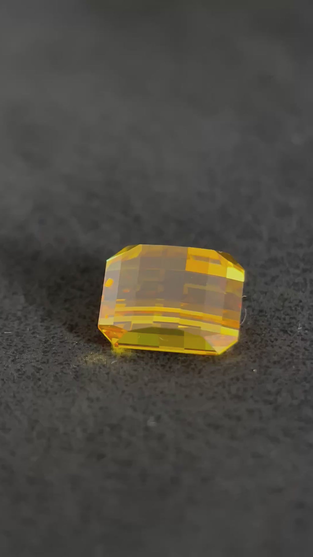~6.870ct Honey Yellow Sapphire | PIXEL Cut | 8 × 10 mm | Gemdrop® Verified